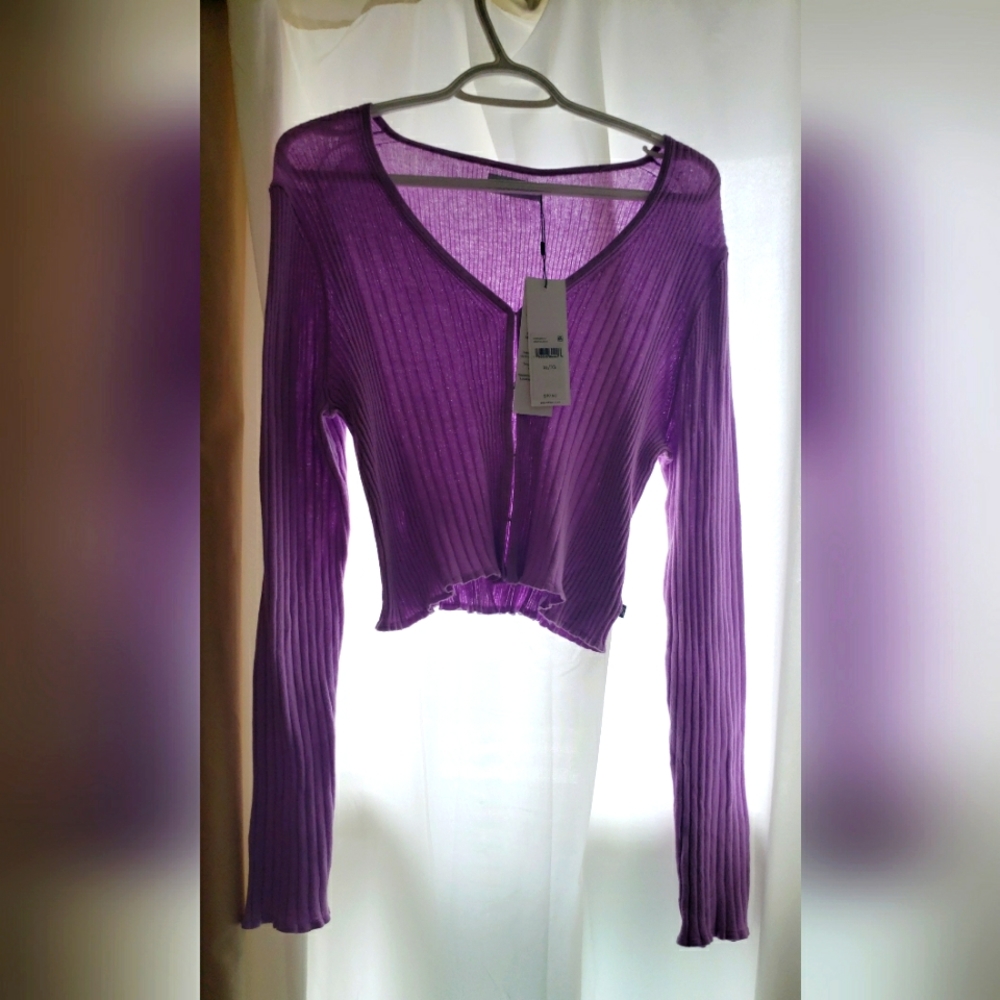 BNWT Calvin Klein Cropped Sweater